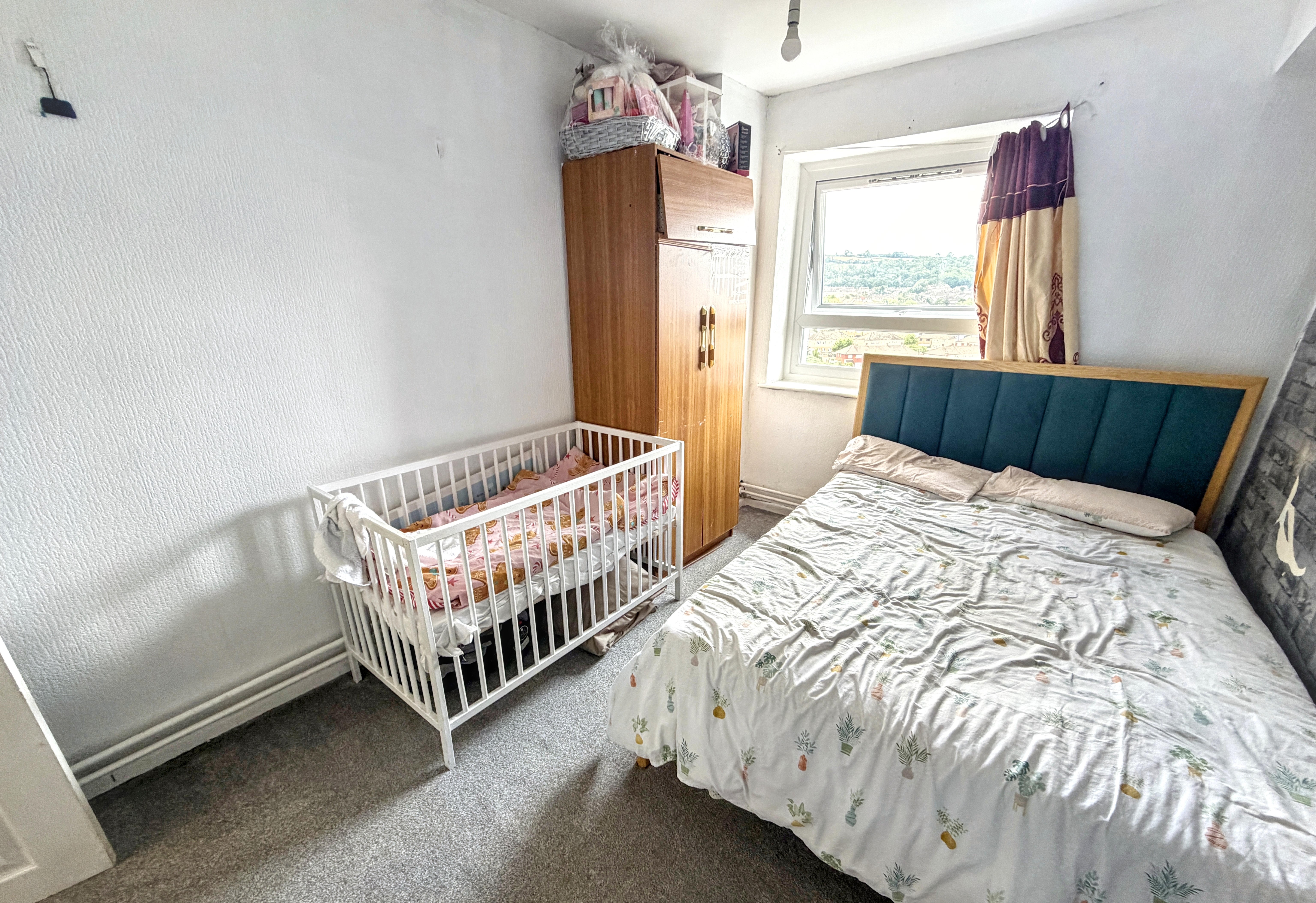 Bedroom 2 - 8