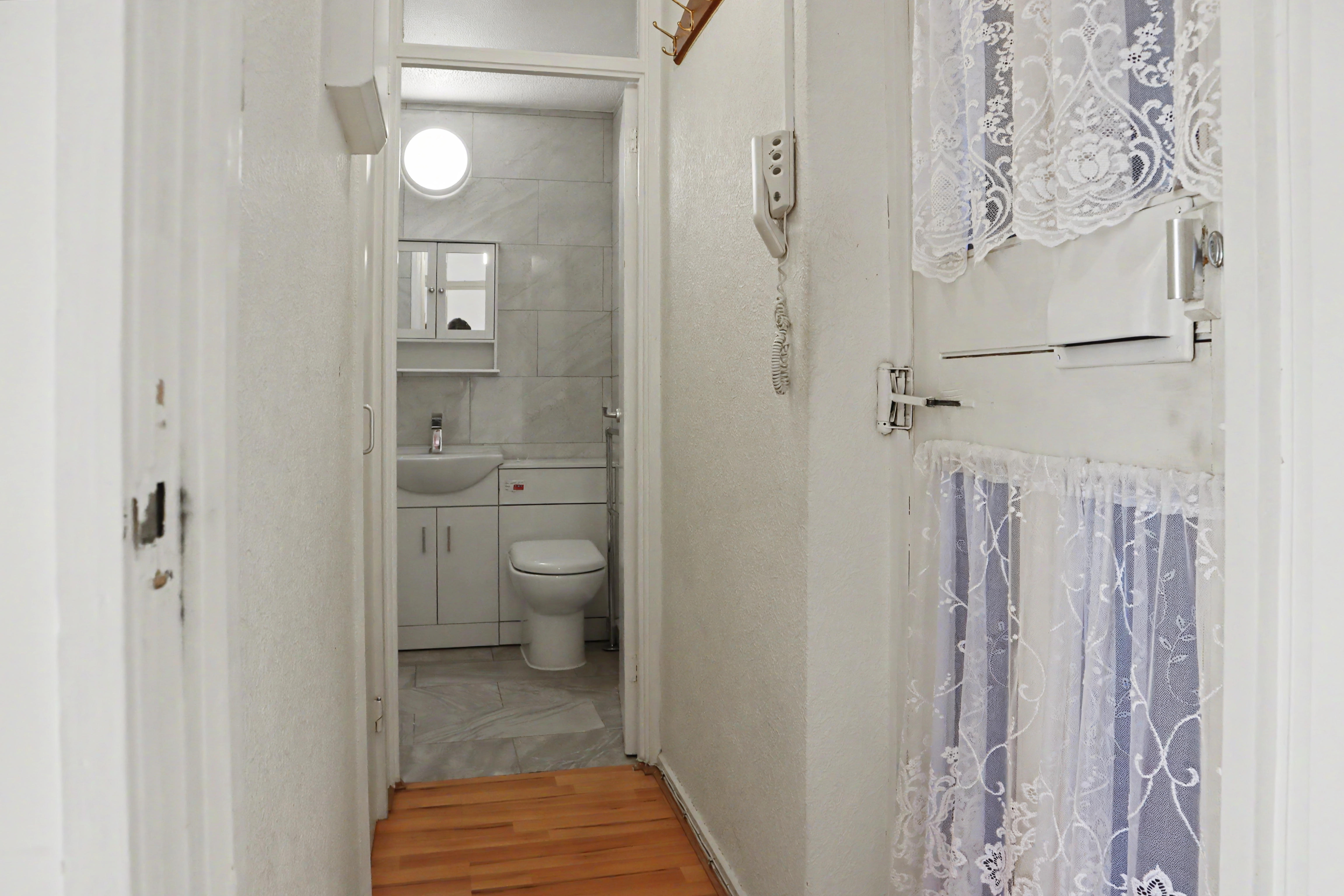 8 - Hallway