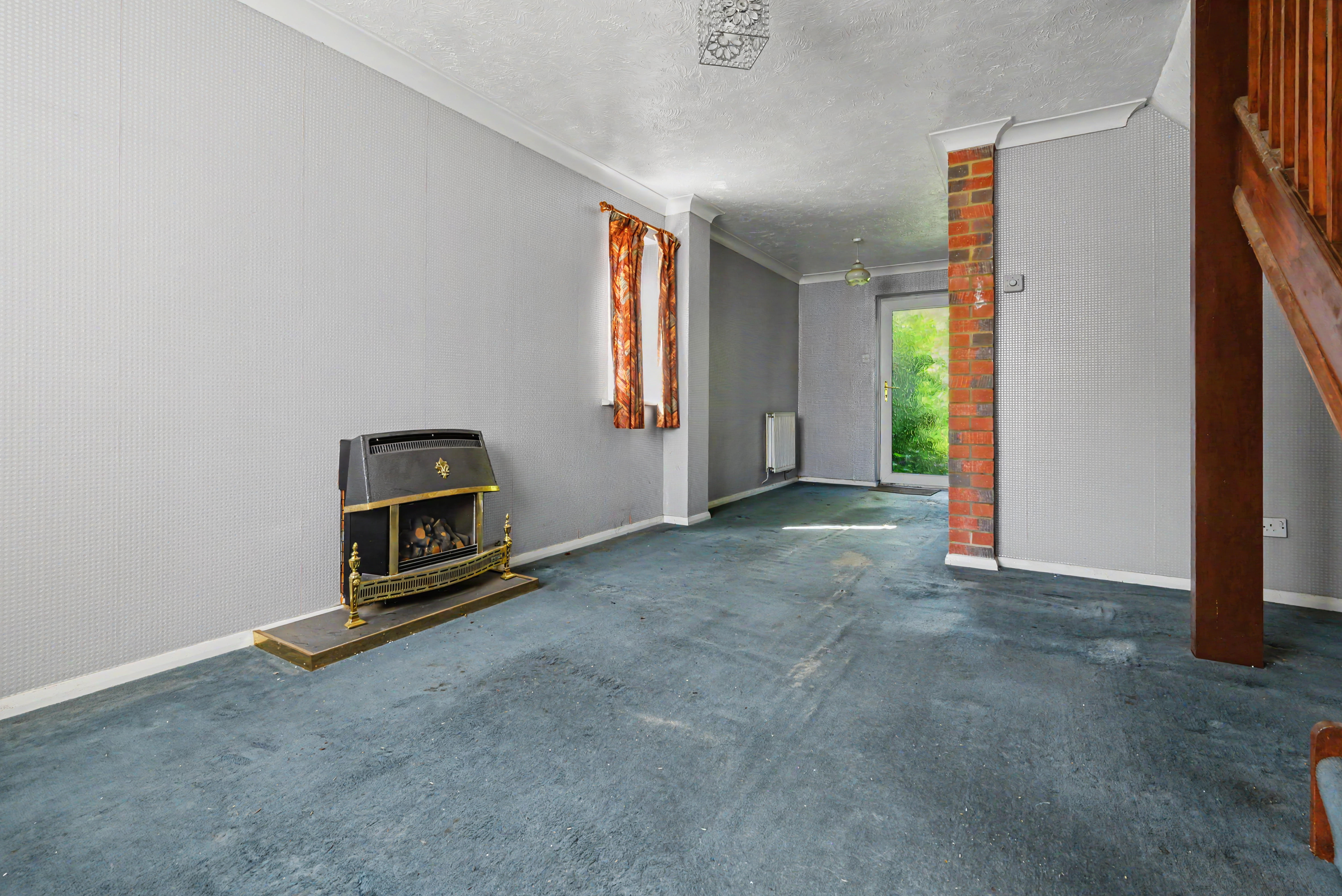 3 - Living room