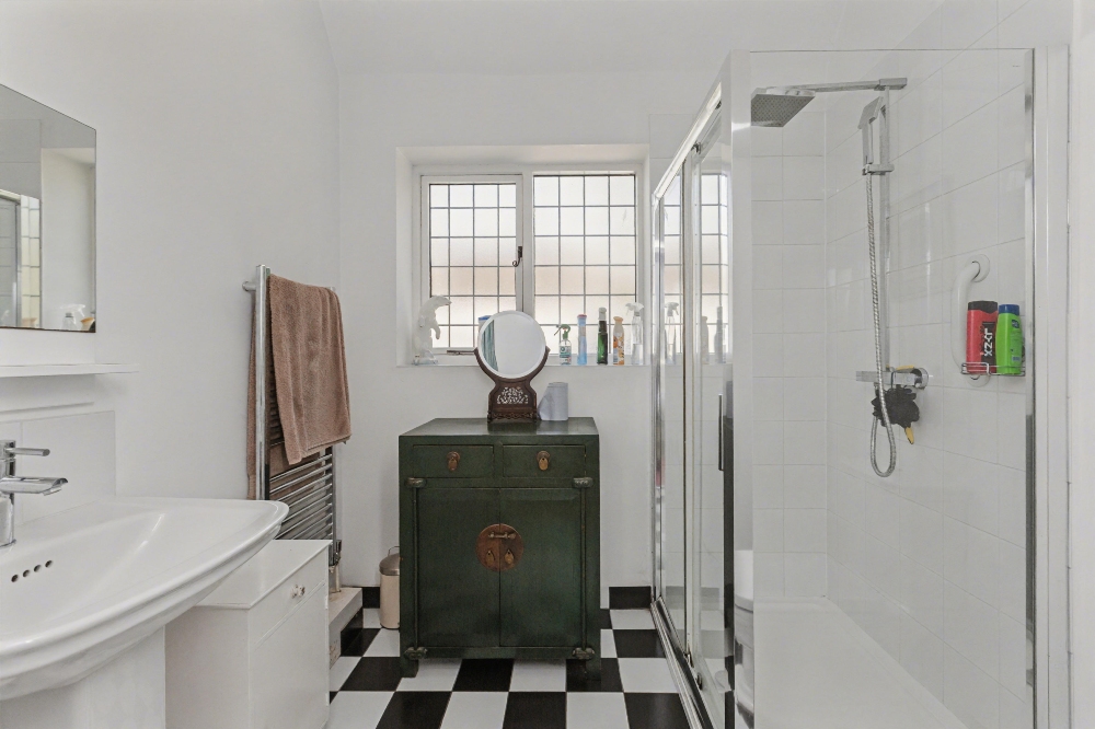 20 Ensuite