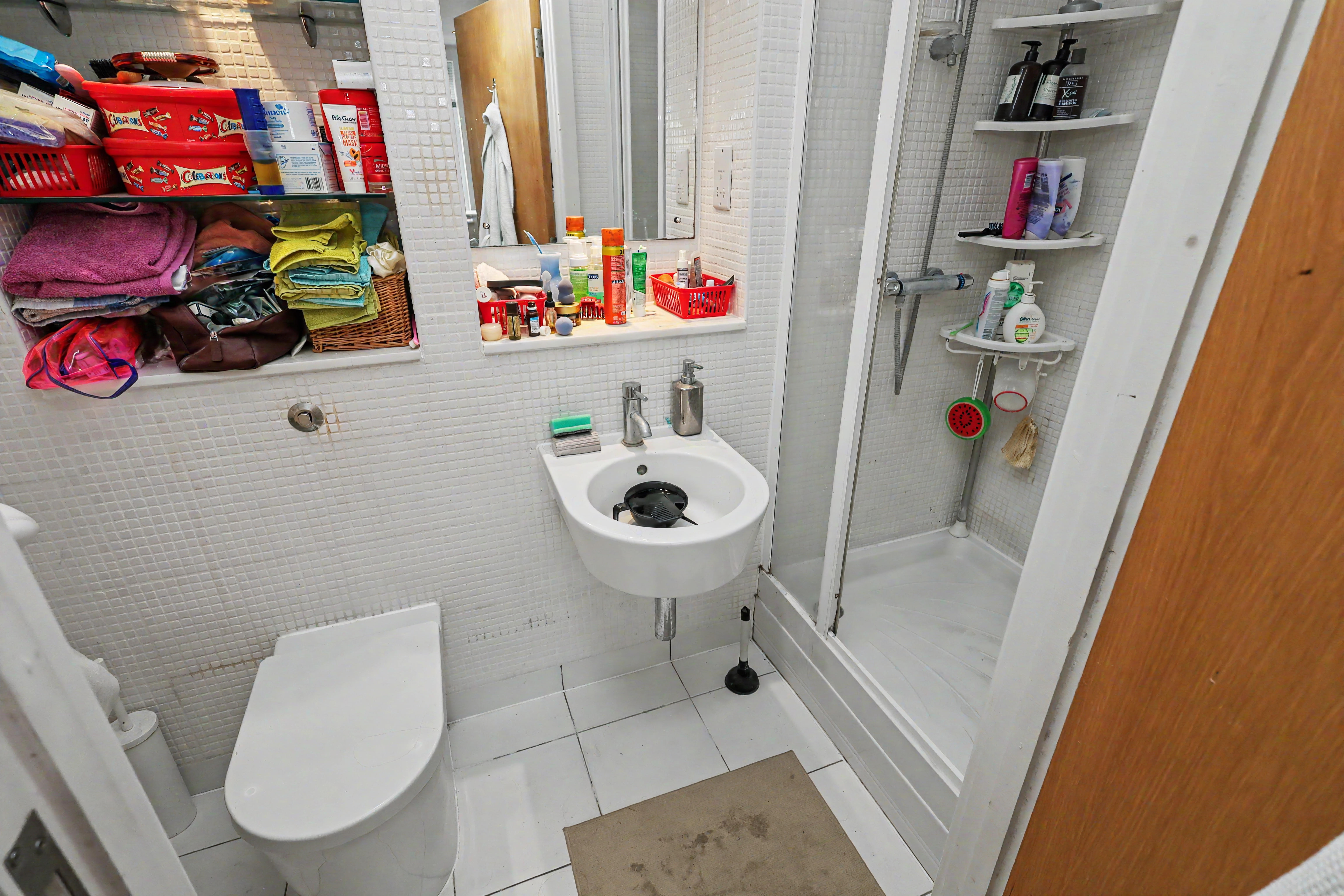 9 - Ensuite