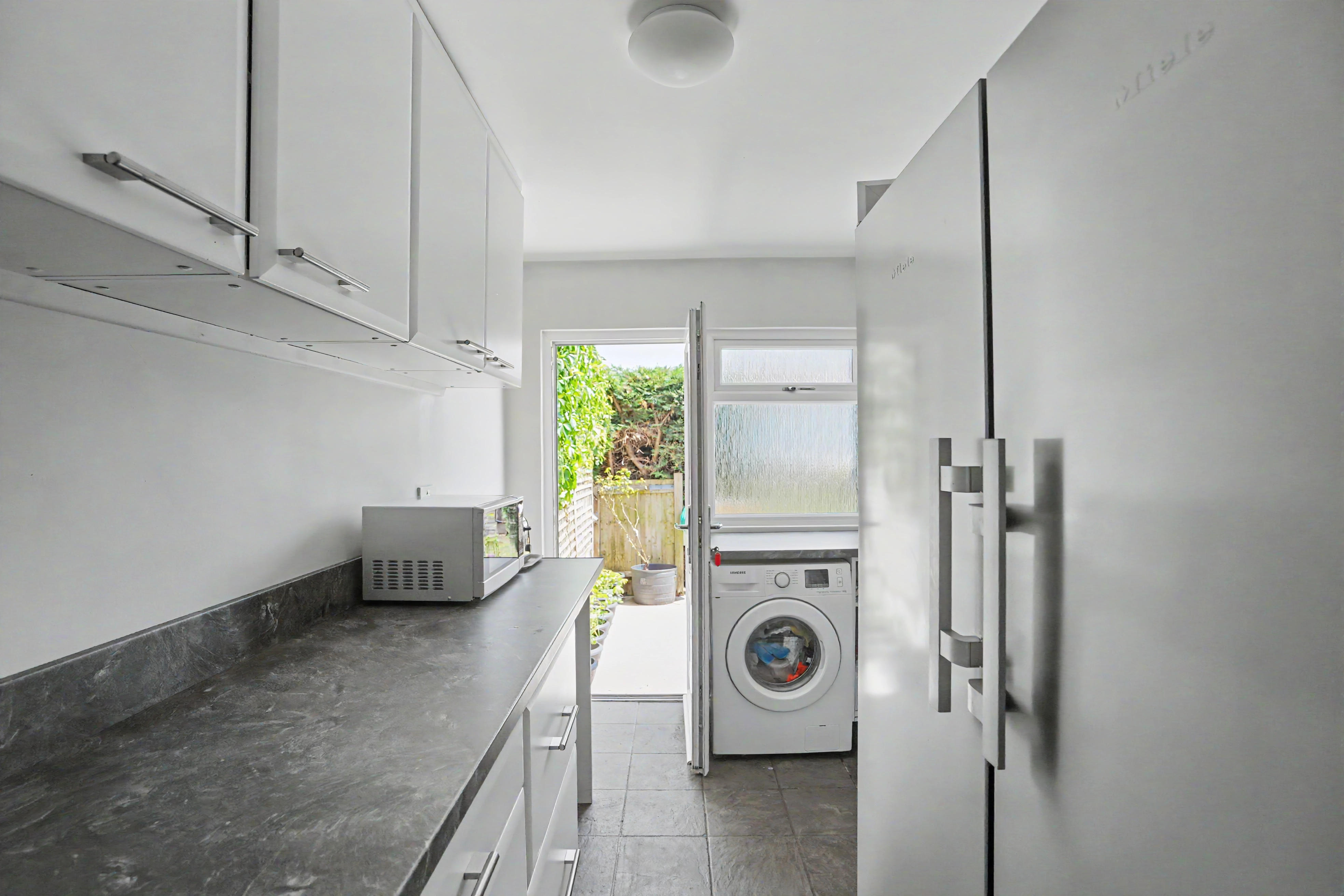 10 Kitchen