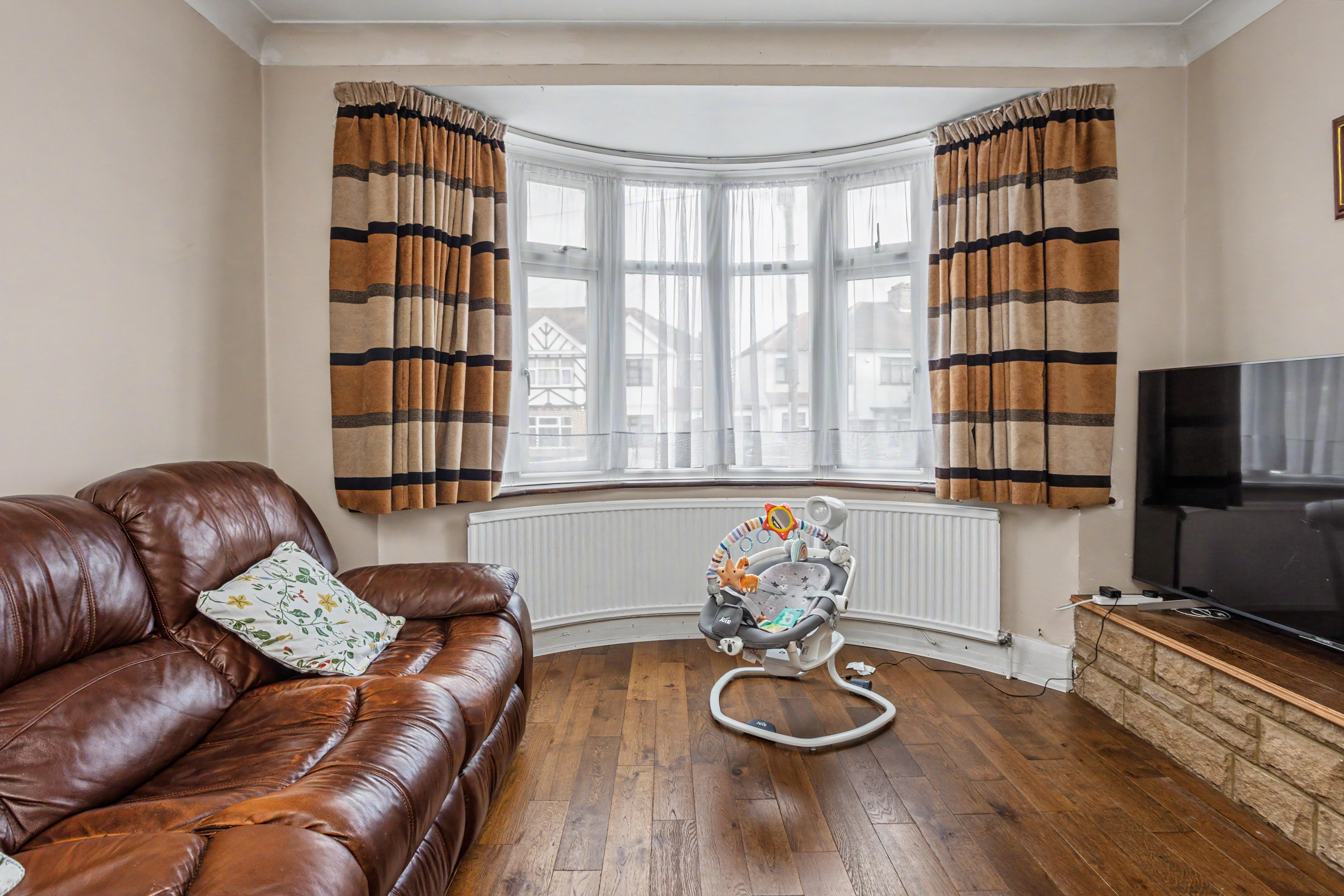 2 - Living room