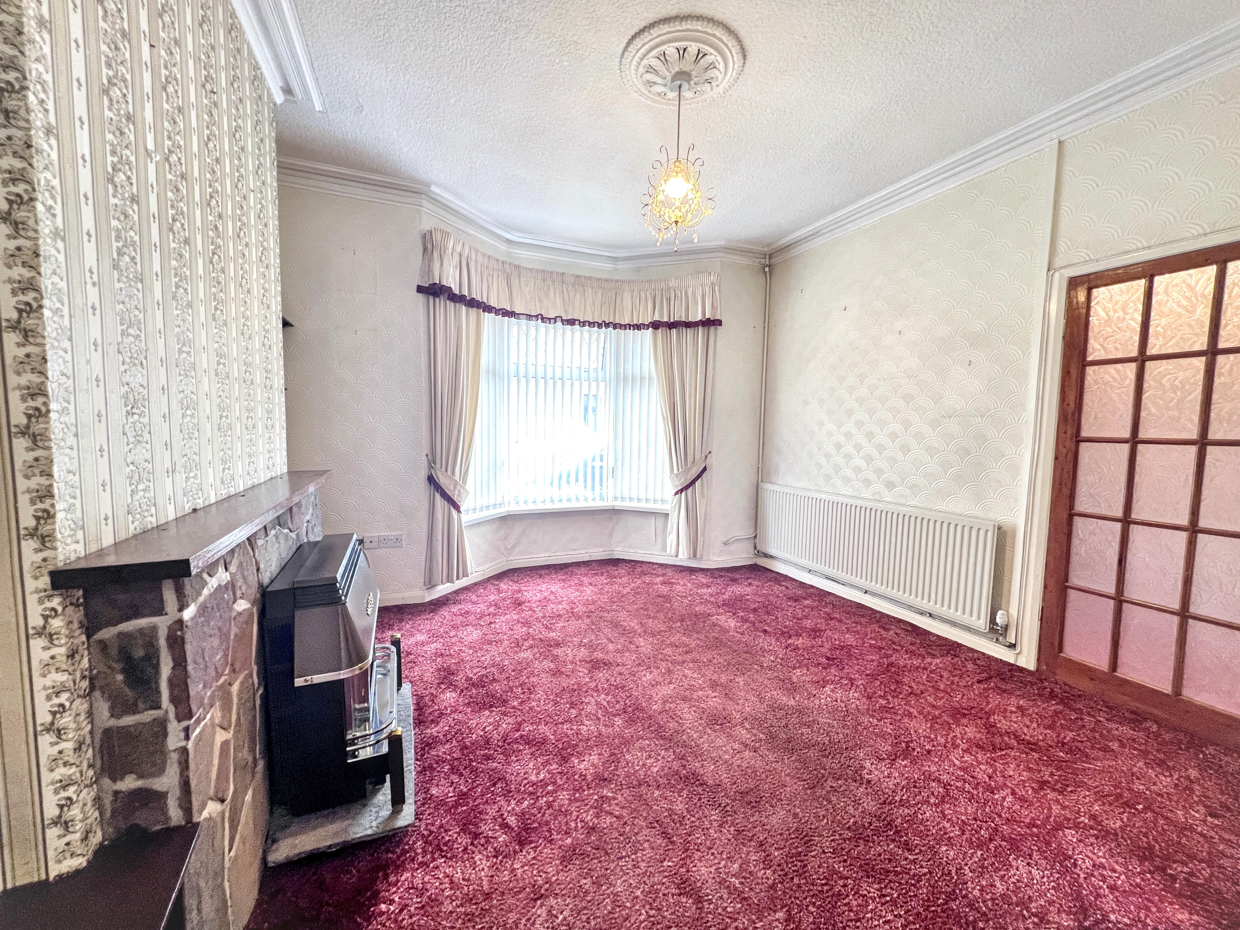 4 - Living room