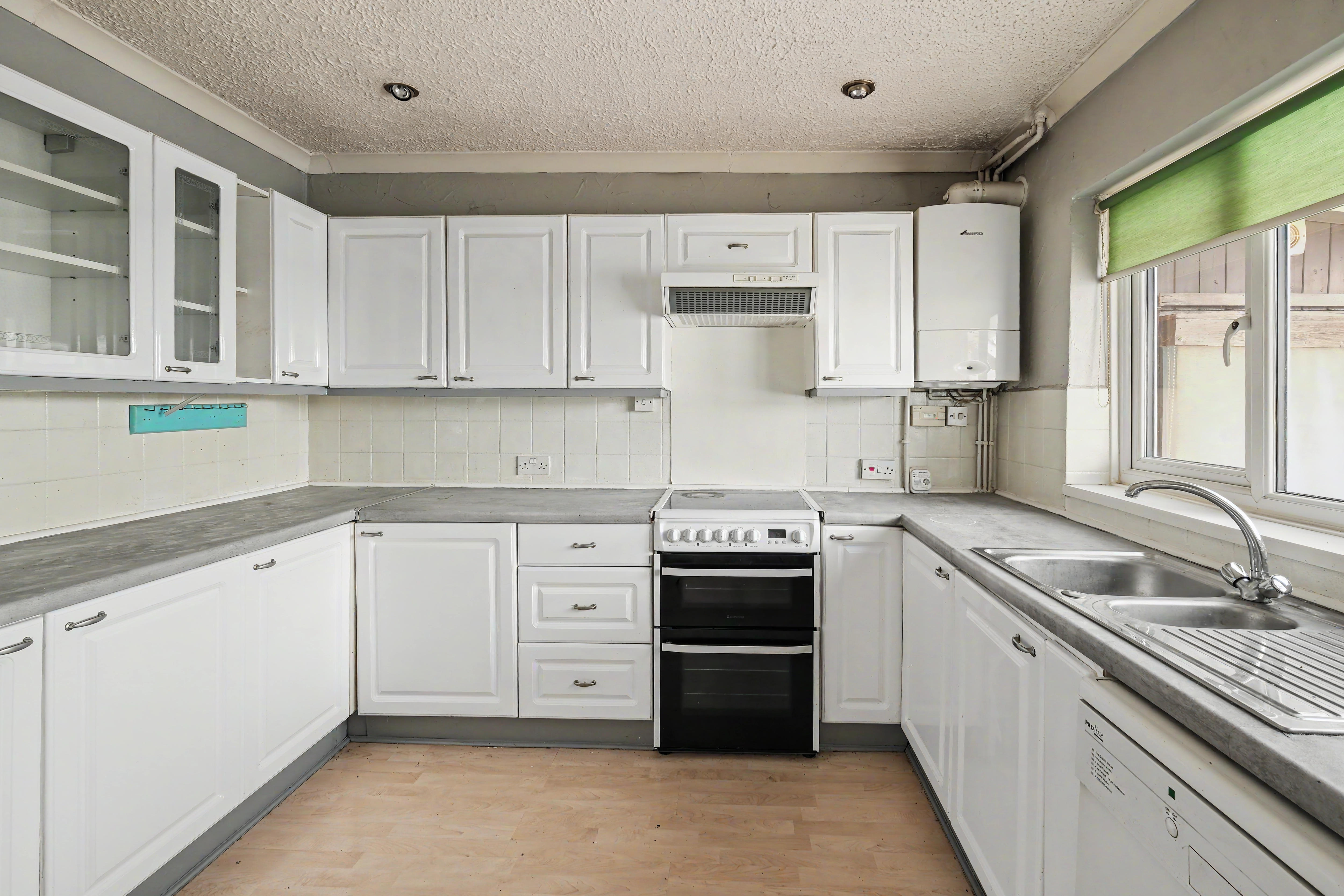 3 - Kitchen