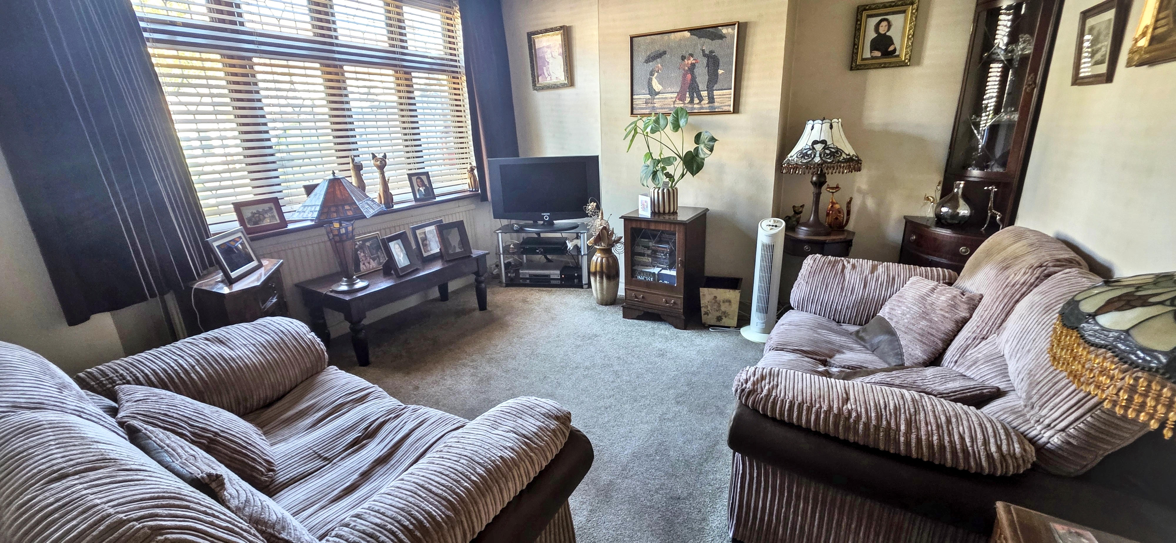 3 - Lounge