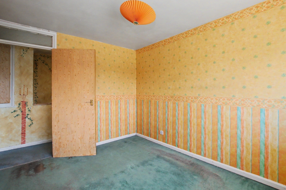 12 - Bedroom 1