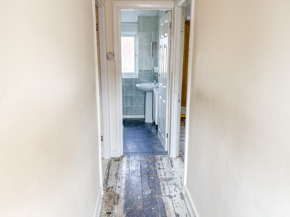 8 - Hallway