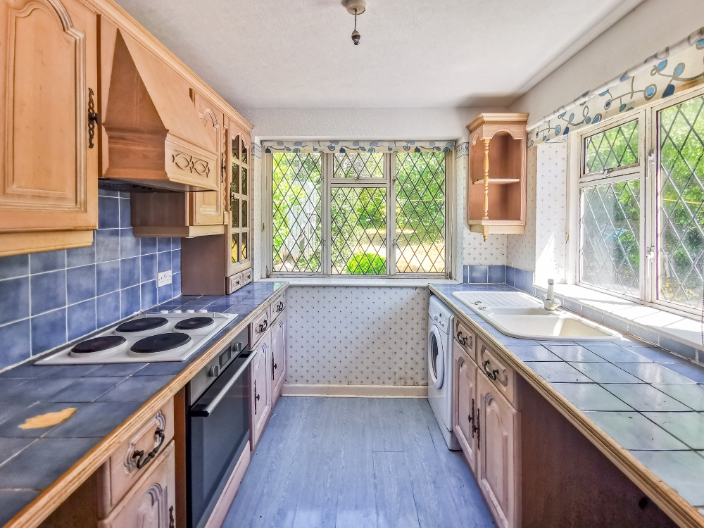 2 - Kitchen