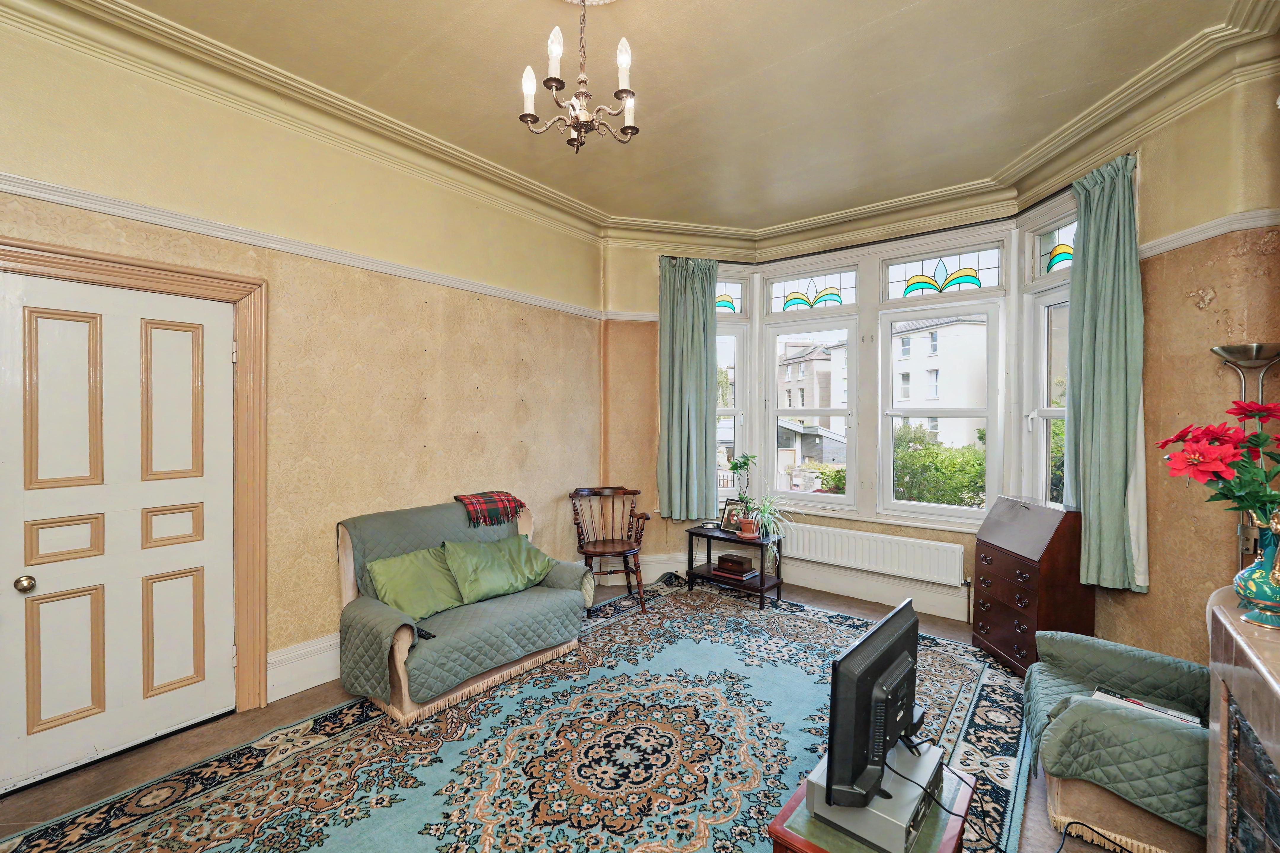 3 - Living room