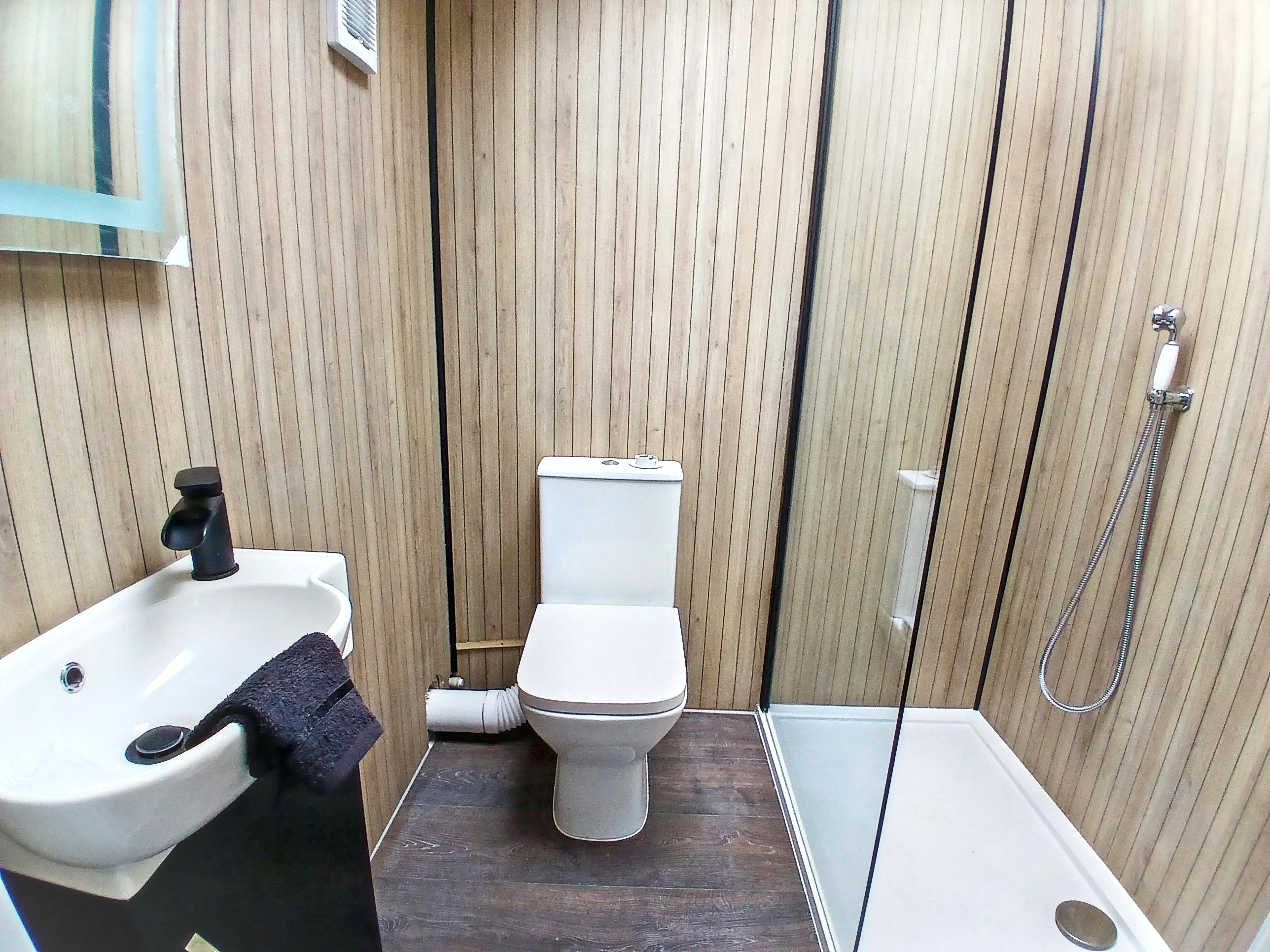 12- Ensuite