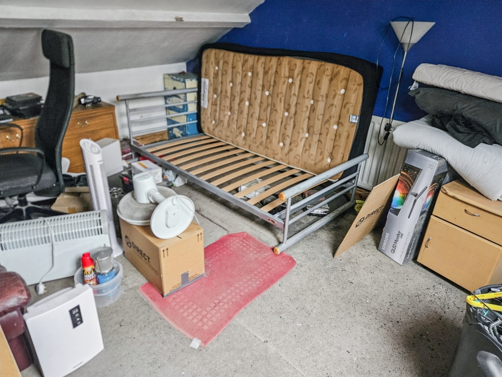 15 - Bedroom 4