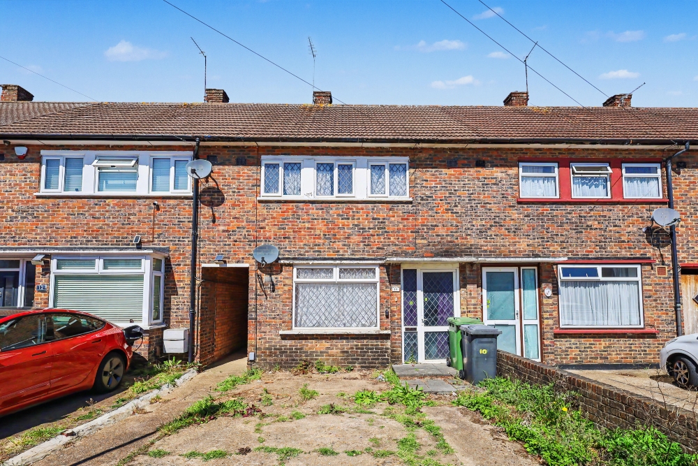 10  Cromwell Road, Borehamwood, WD6 4LW