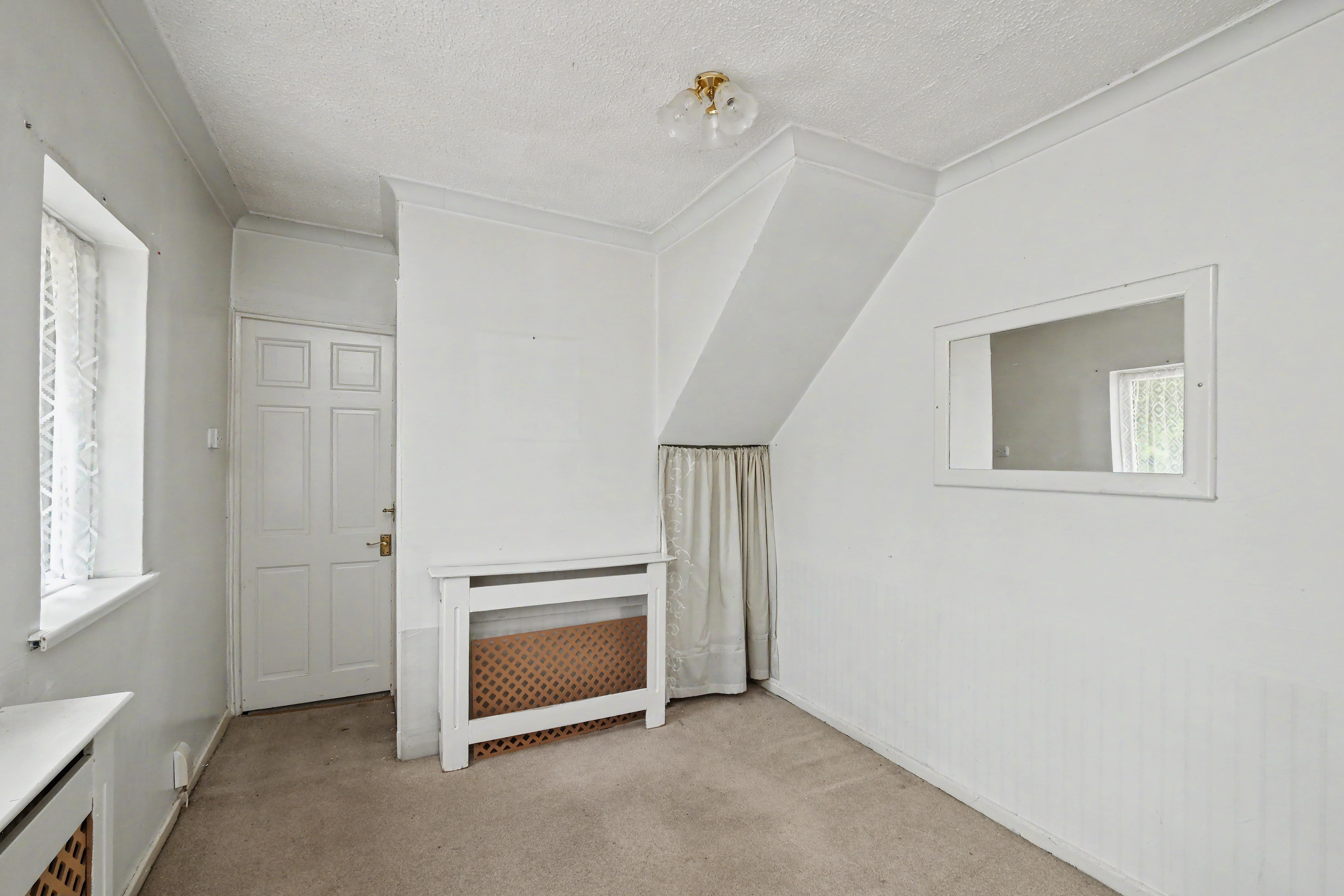 13 - Bedroom 1