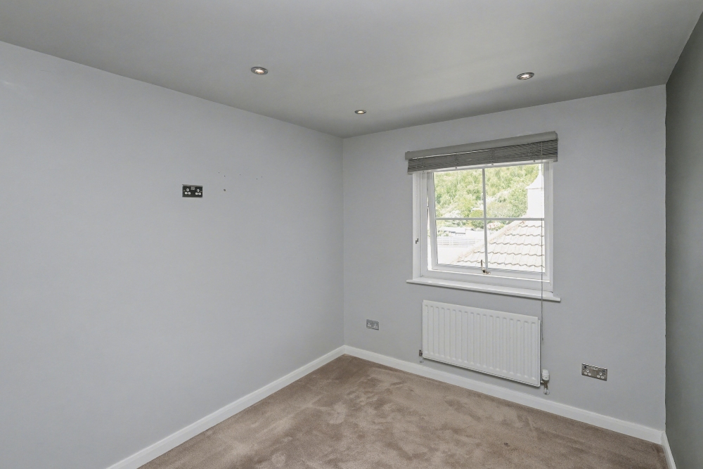 16 - Bedroom 2