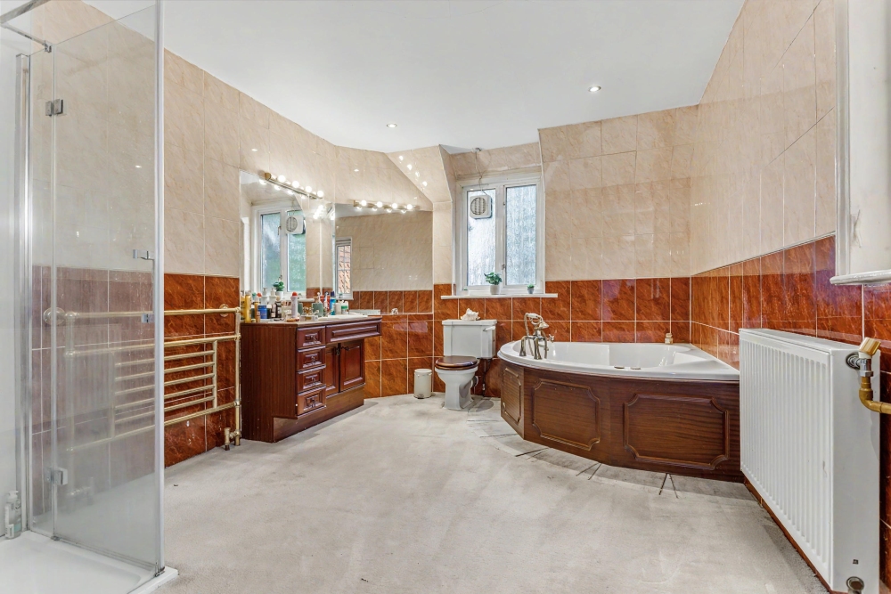 29 - Bathroom