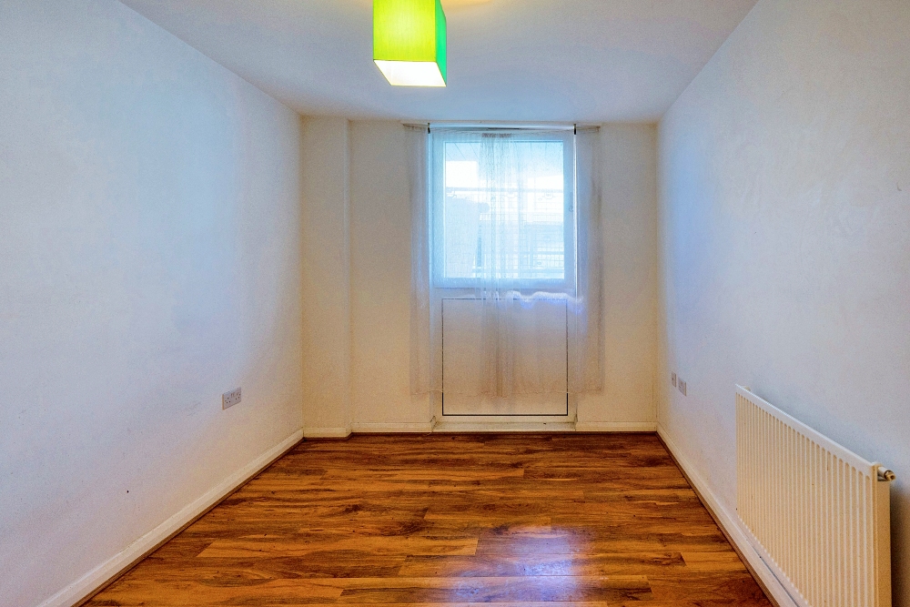 13 - Bedroom 1