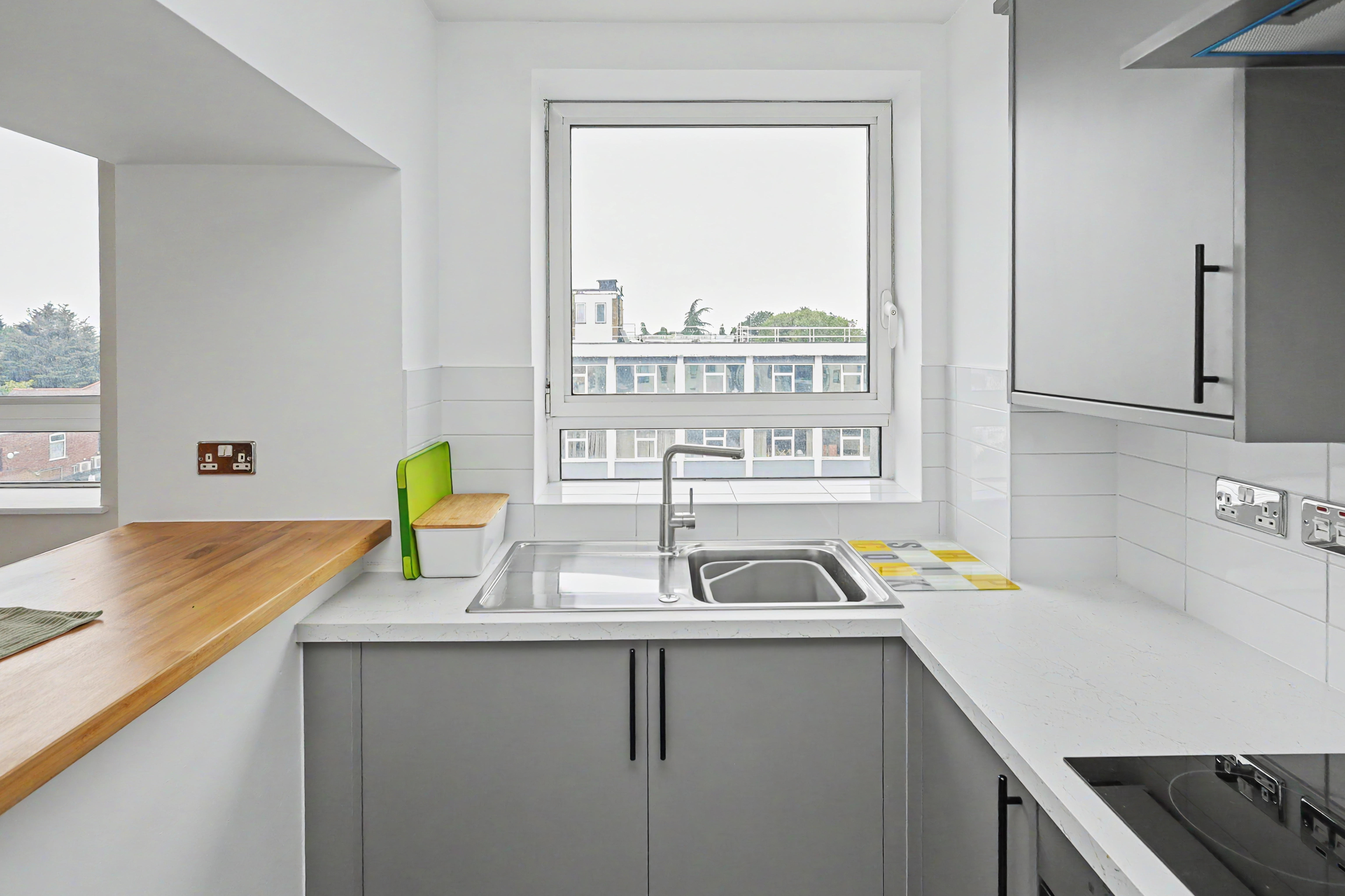 3 - Kitchen