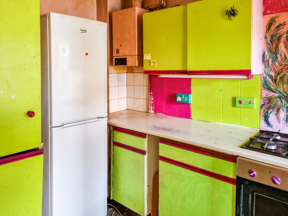 3 - Kitchen