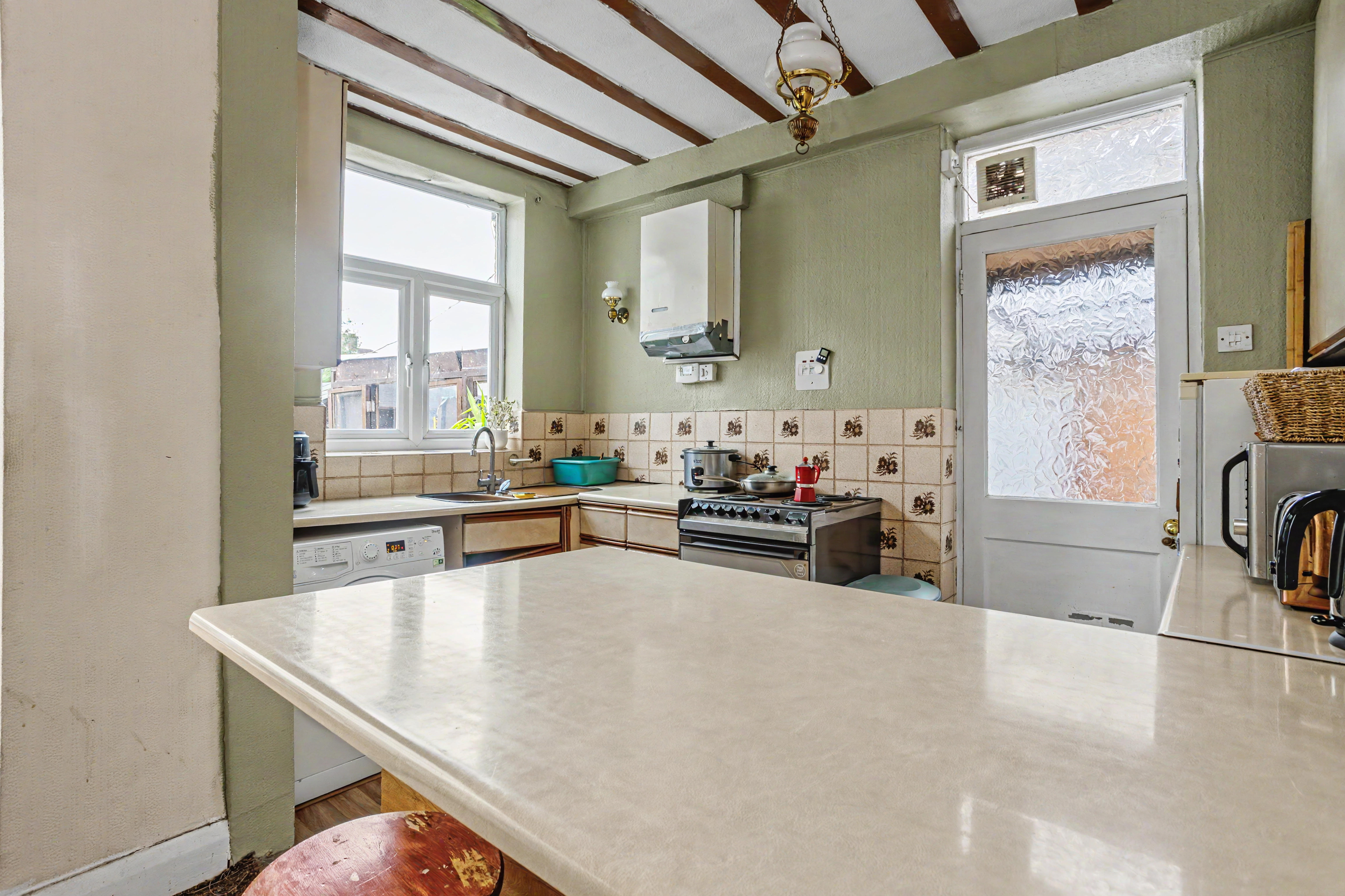 3 - Kitchen