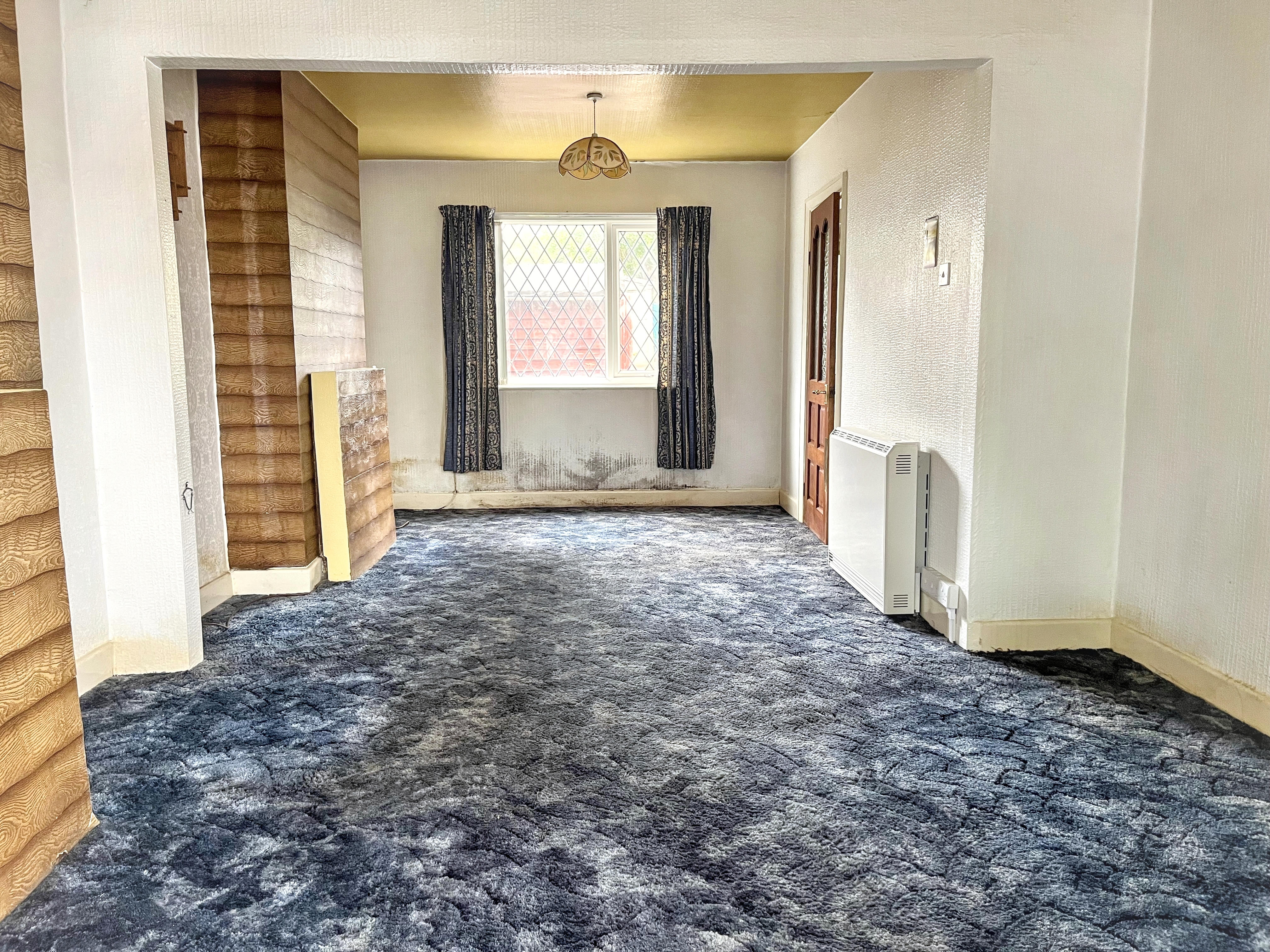 5 - Dining room