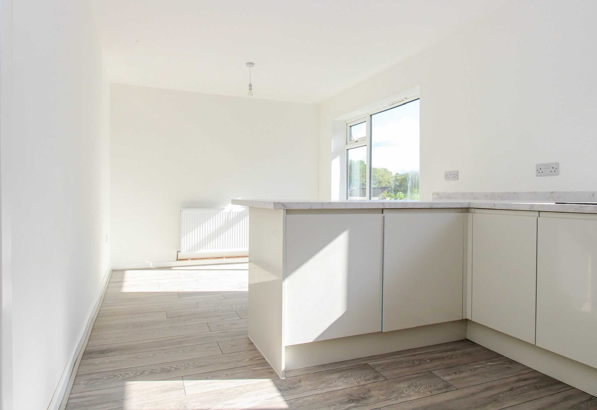 7 - Kitchen