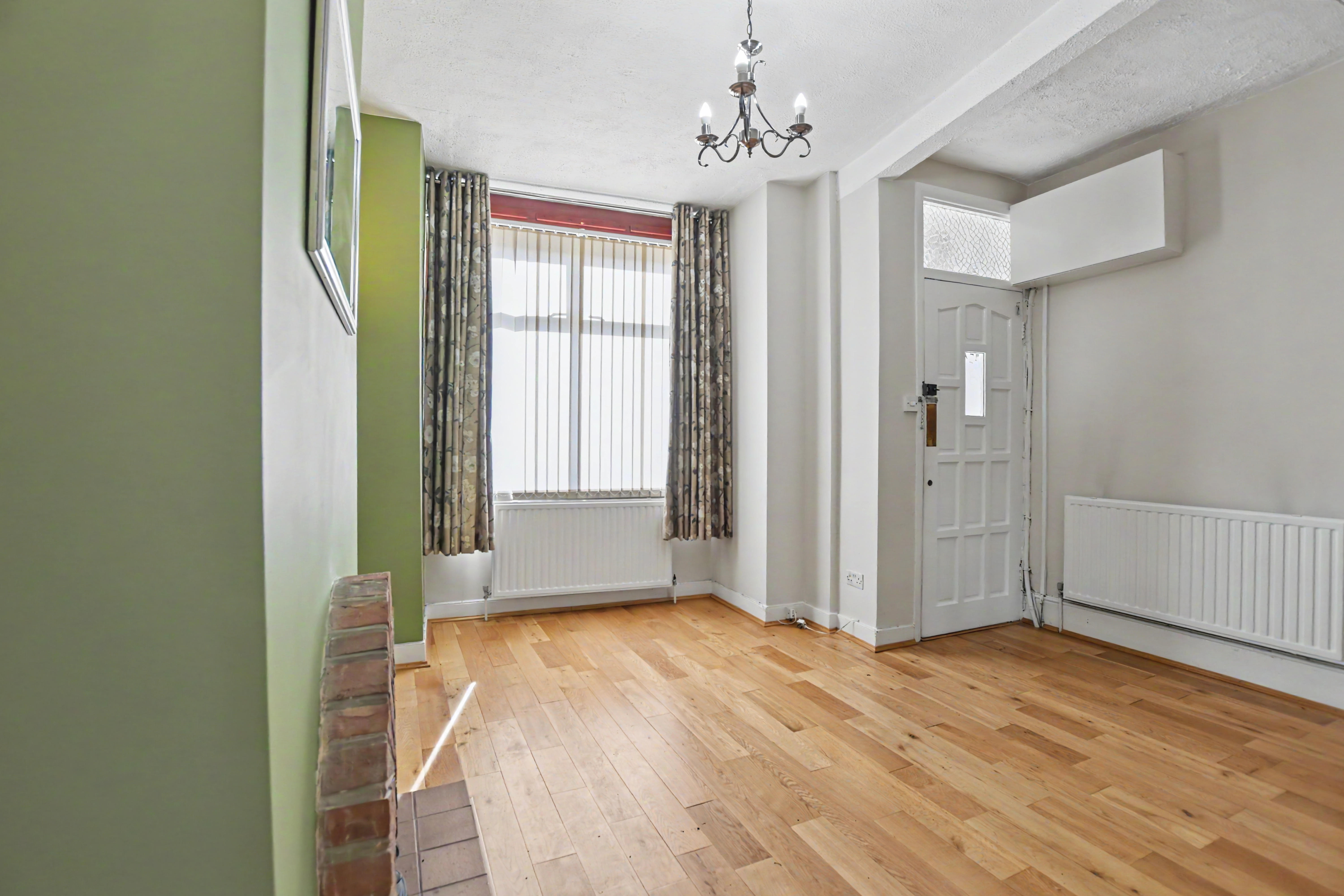 4 - Living room