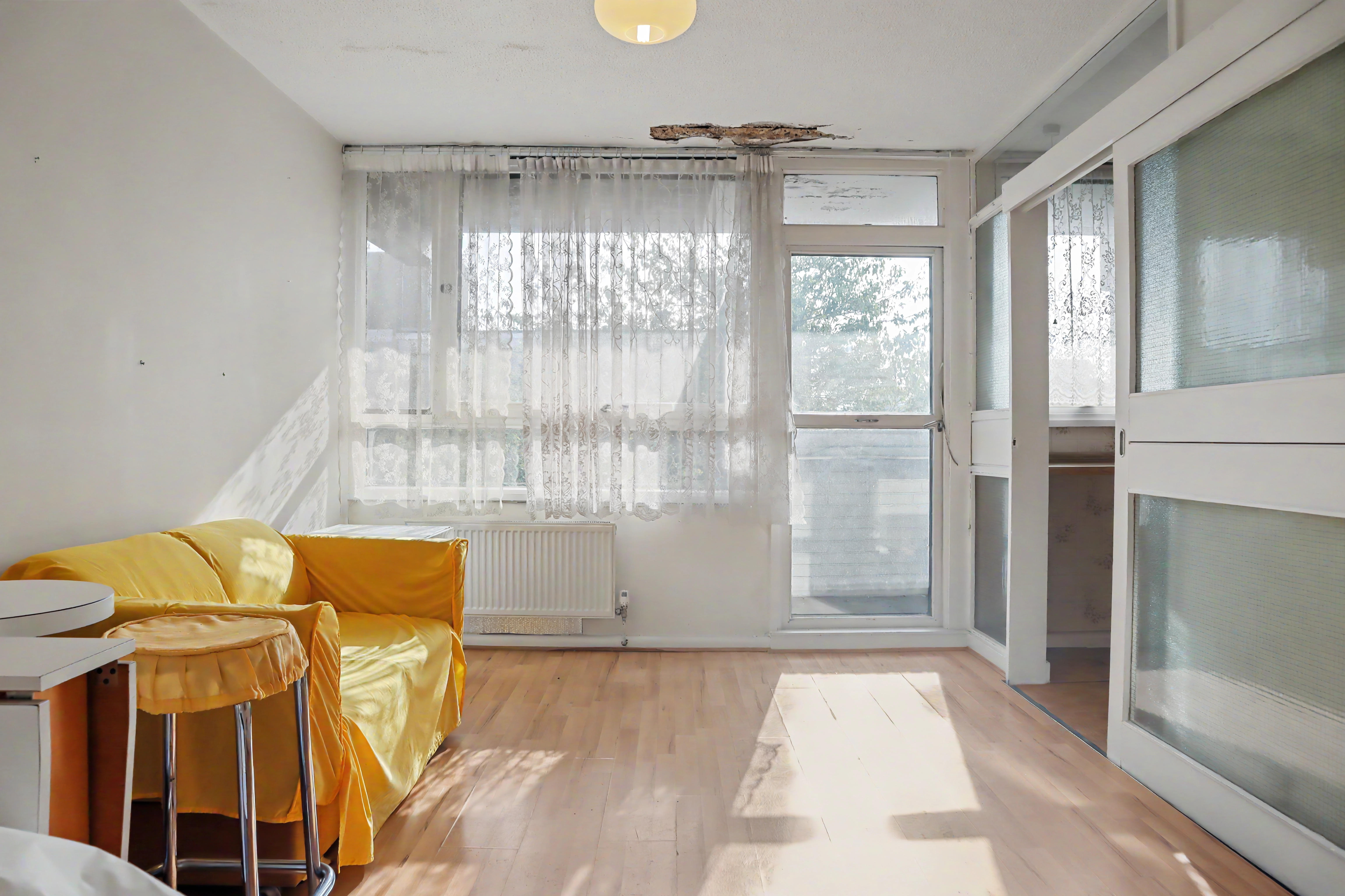 3 - Living room, Bedroom