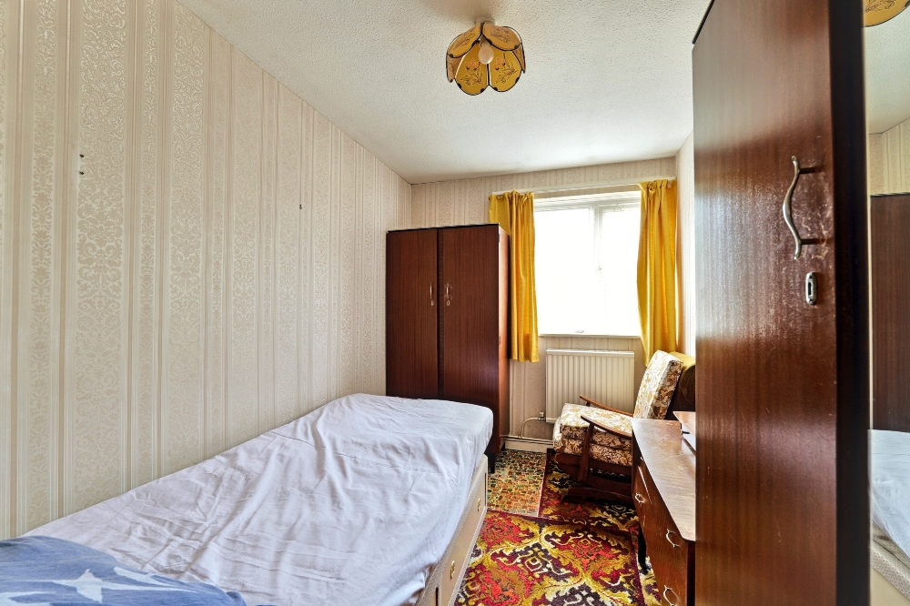 10 - Bedroom 2