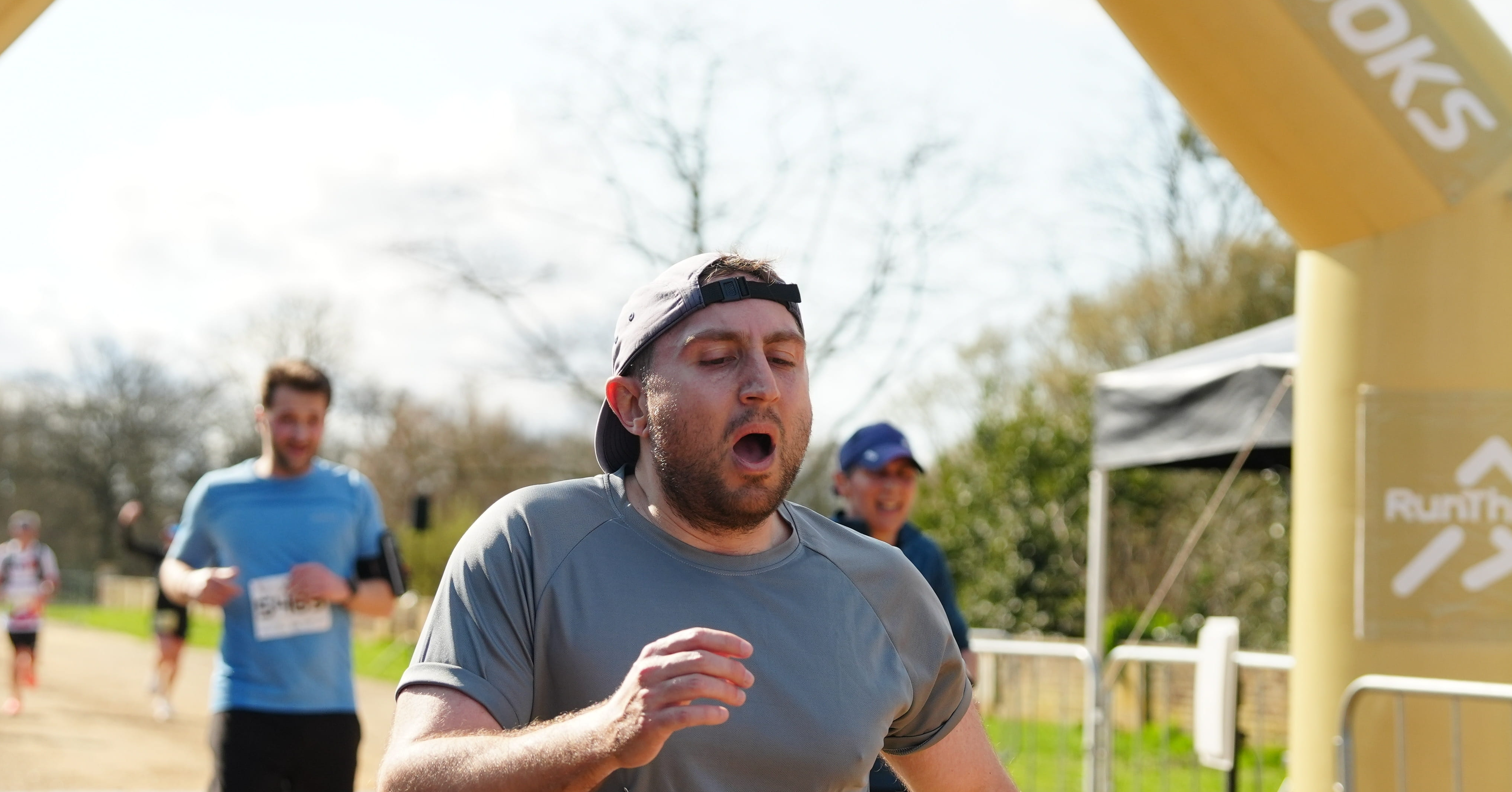 Max runs London Marathon....