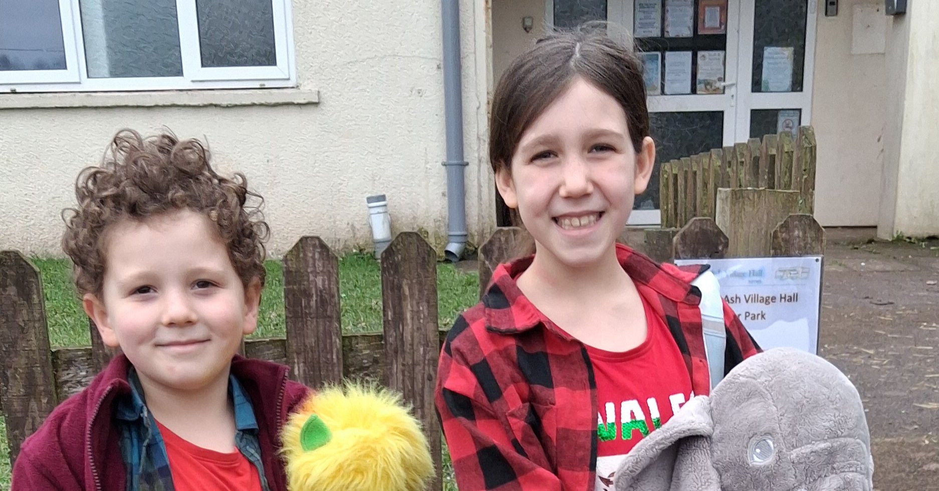 Thea and Rupert 3 castle walk