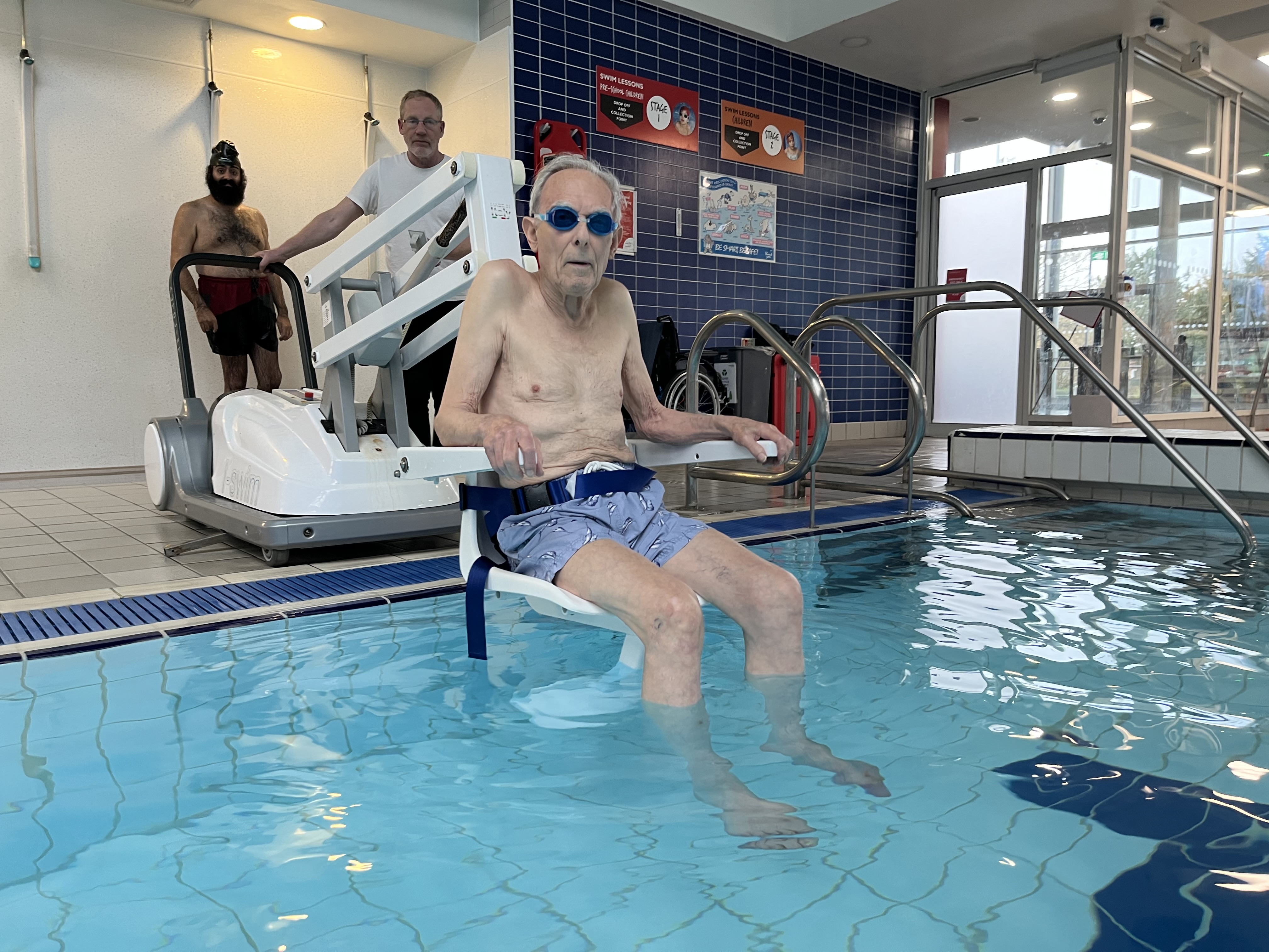 SEA LION SWIMMING CLUB