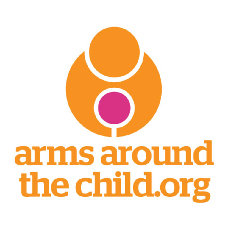 ARMS AROUND THE CHILD(UK)