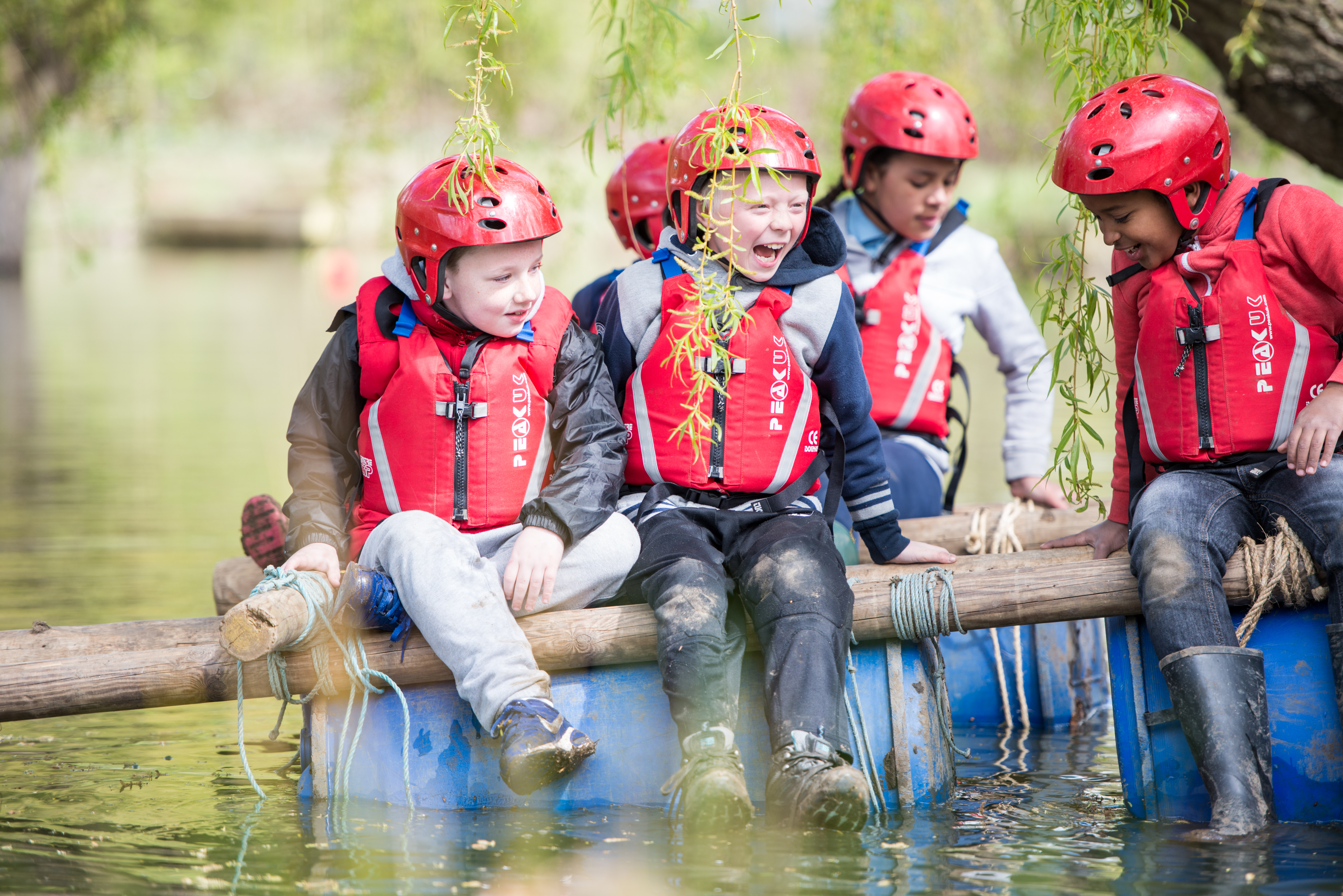 4TH HUDDERSFIELD GOLCAR SCOUT GROUP