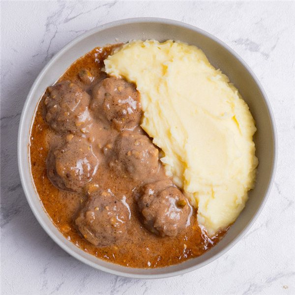 Albóndigas al estilo sueco "Köttbullar"-lateral
