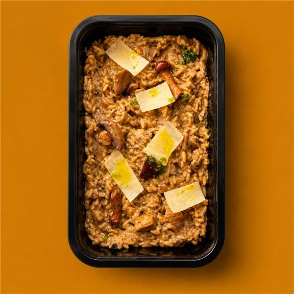 Arroz meloso de setas de temporada y parmesano-lateral