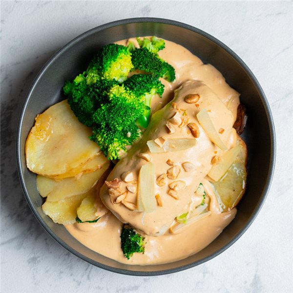 Bacalao en salsa al suquet-lateral