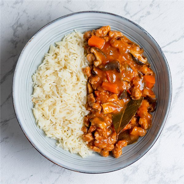 Bourguignon vegetal con arroz-lateral