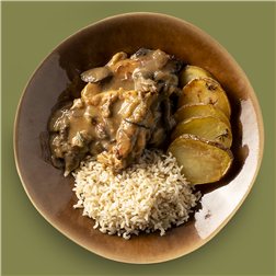 Contras de pollo de corral deshuesadas en salsa de setas, arroz y patatas