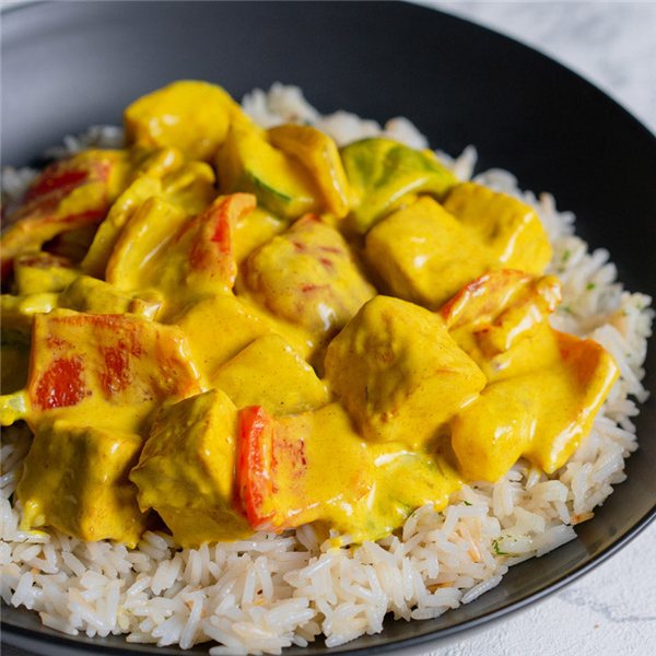 Curry vegetal con arroz-detalle