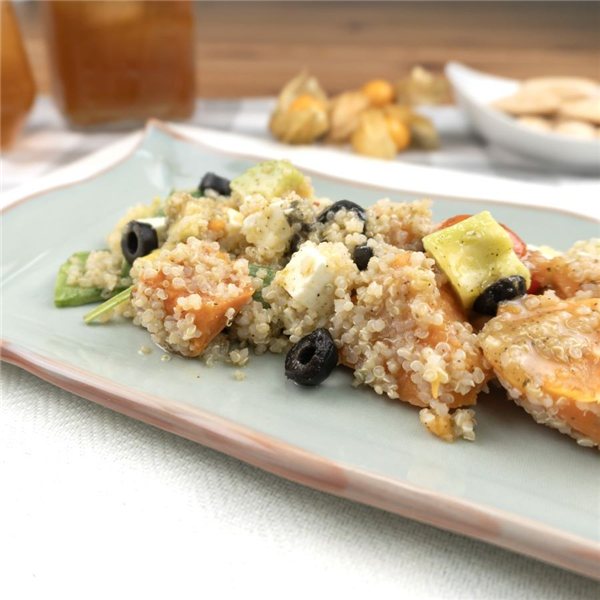 Ensalada de quinoa, boniato asado y espinacas-detalle