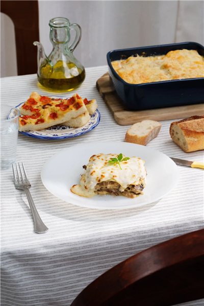 Lasaña gourmet-lateral