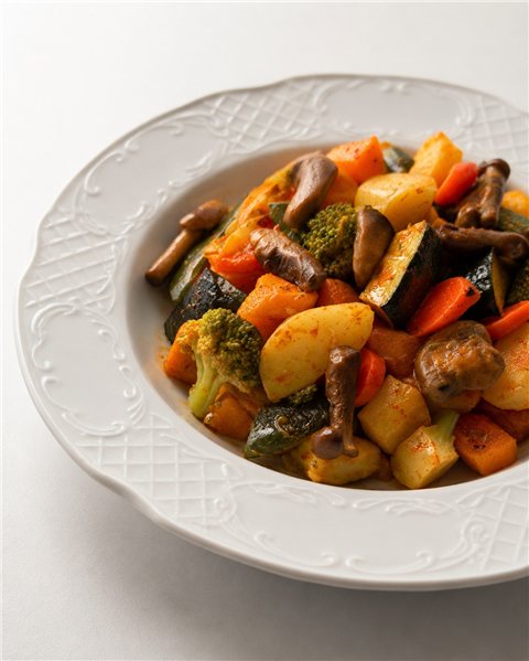 Menestra de verduras ecológicas y setas al ajoarriero-detalle