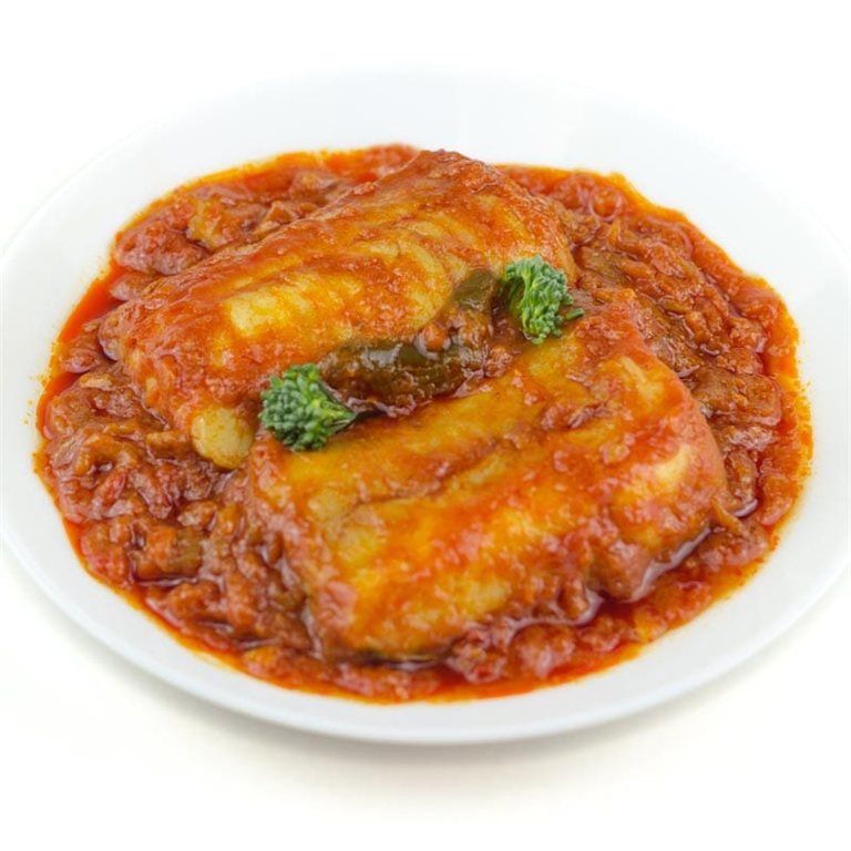 Merluza al horno con tomate