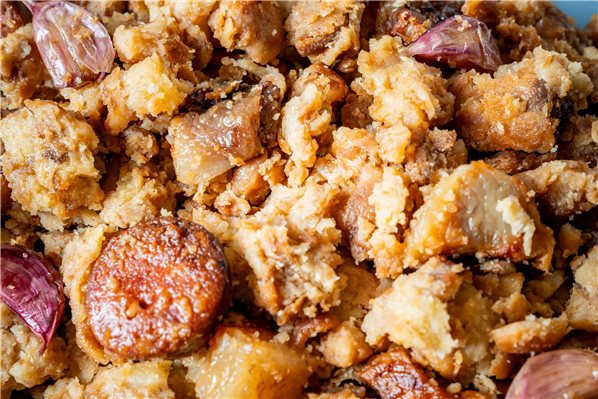 Migas camperas con chorizo ibérico-trasera