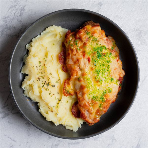 Milanesa de pollo-lateral