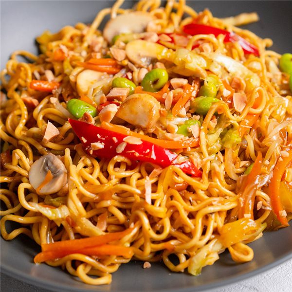 Noodles Singapore-lateral