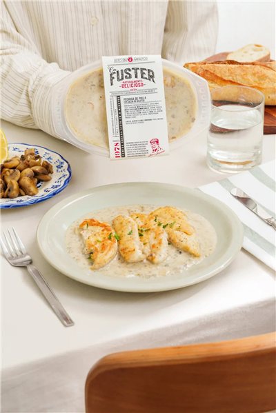 Pollo en salsa de boletus-trasera