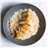 Pollo en salsa satay con arroz-lateral