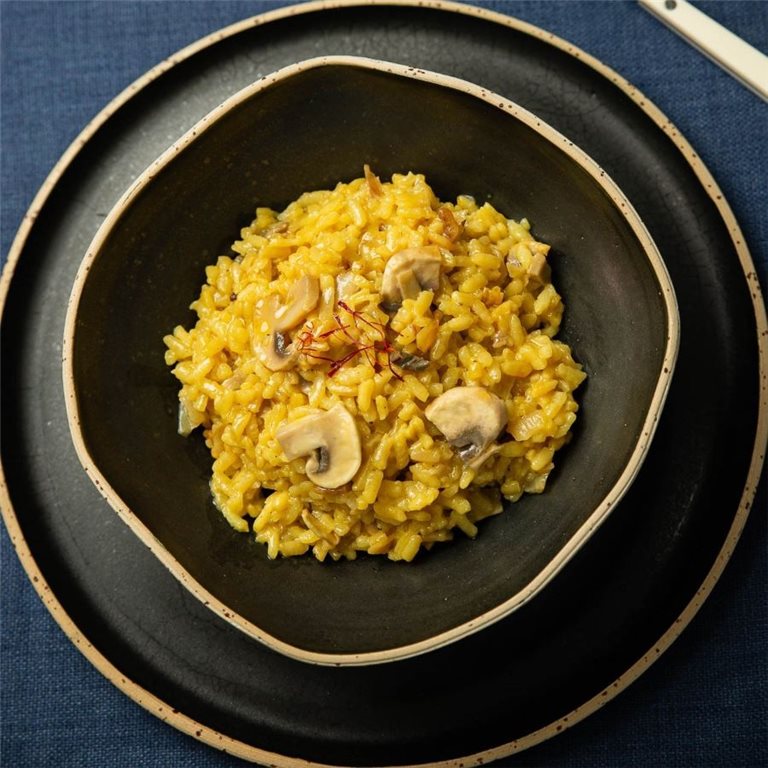 Risotto al azafrán